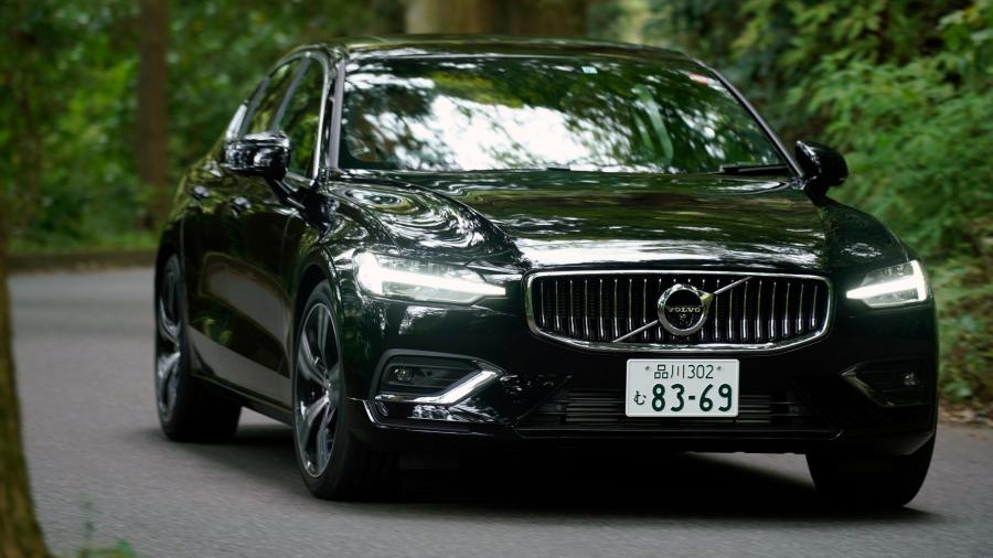  Volvo S60 T5 R-Design 2019 года  (JP) (фото 26 из 33)